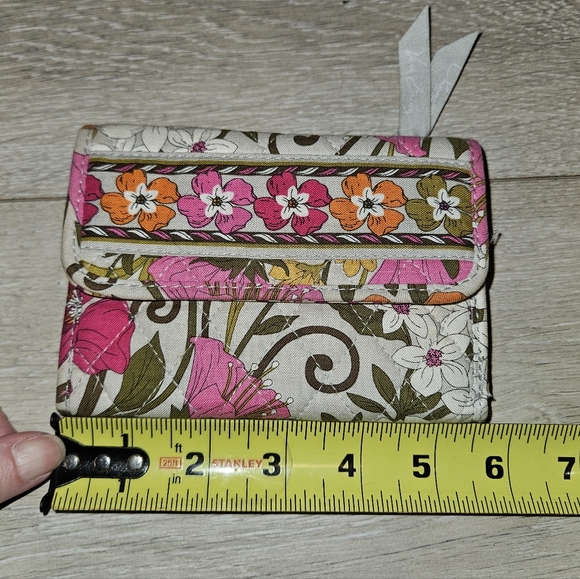 Vera Bradley Euro Trifold Wallet Retired "Tea Garden" Pattern - Picture 6 of 7